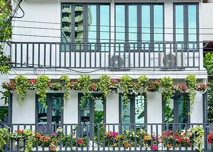 別墅 Chic 4br House In Thonglor Core Phrom Phong Bts