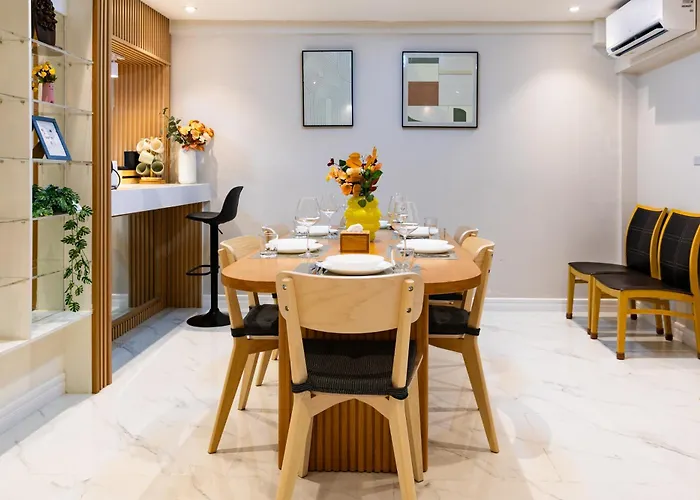 Chic 4br House In Thonglor Core Phrom Phong Bts 別墅 曼谷