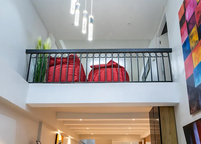 別墅 Chic 4br House In Thonglor Core Phrom Phong Bts *