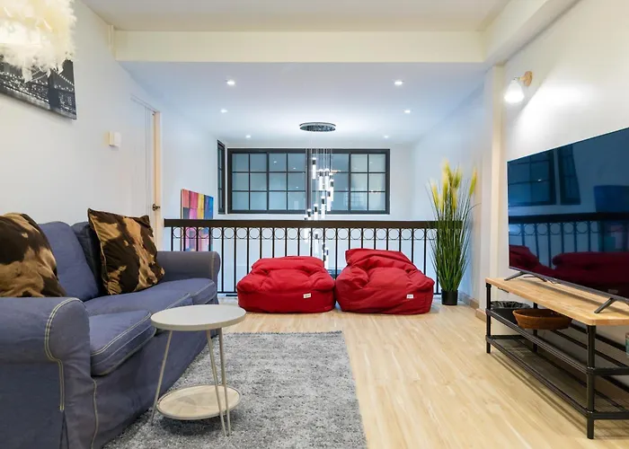 Chic 4br House In Thonglor Core Phrom Phong Bts 曼谷