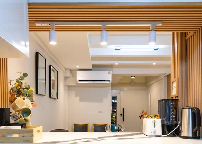 Chic 4br House In Thonglor Core Phrom Phong Bts