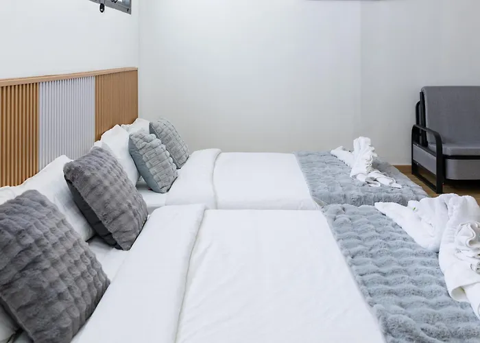 Chic 4br House In Thonglor Core Phrom Phong Bts *